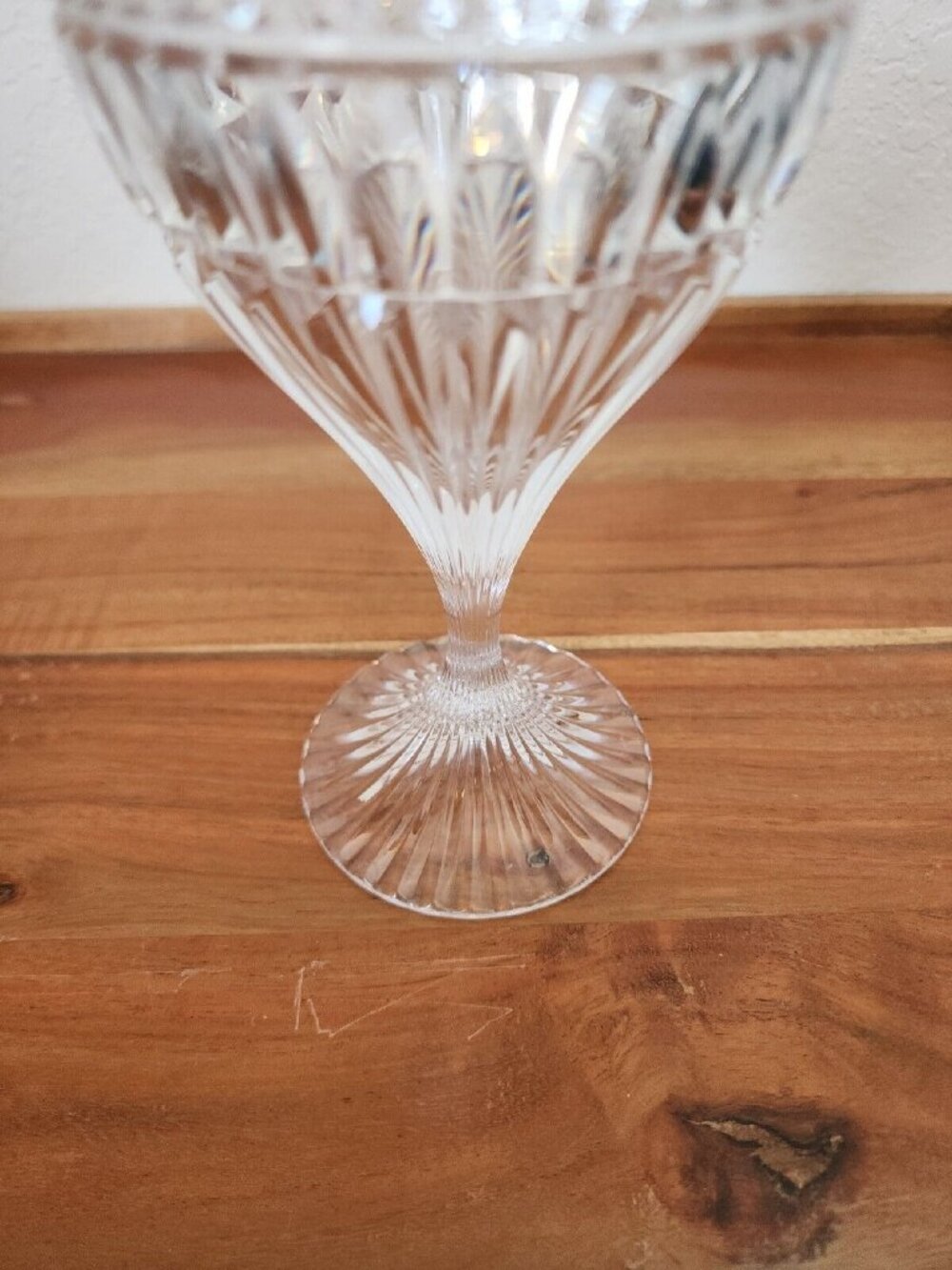 Mikasa Crystal Titan 7" Water Goble thumbprint vertical cuts vintage glass flaw - Picture 8 of 10